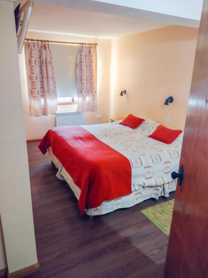 Hotel Y Cabanas Casa De Piedra Trevelín Extérieur photo